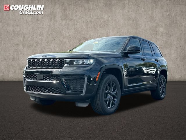 New 2027 Jeep Grand Cherokee Altitude AWD/4WD image 3