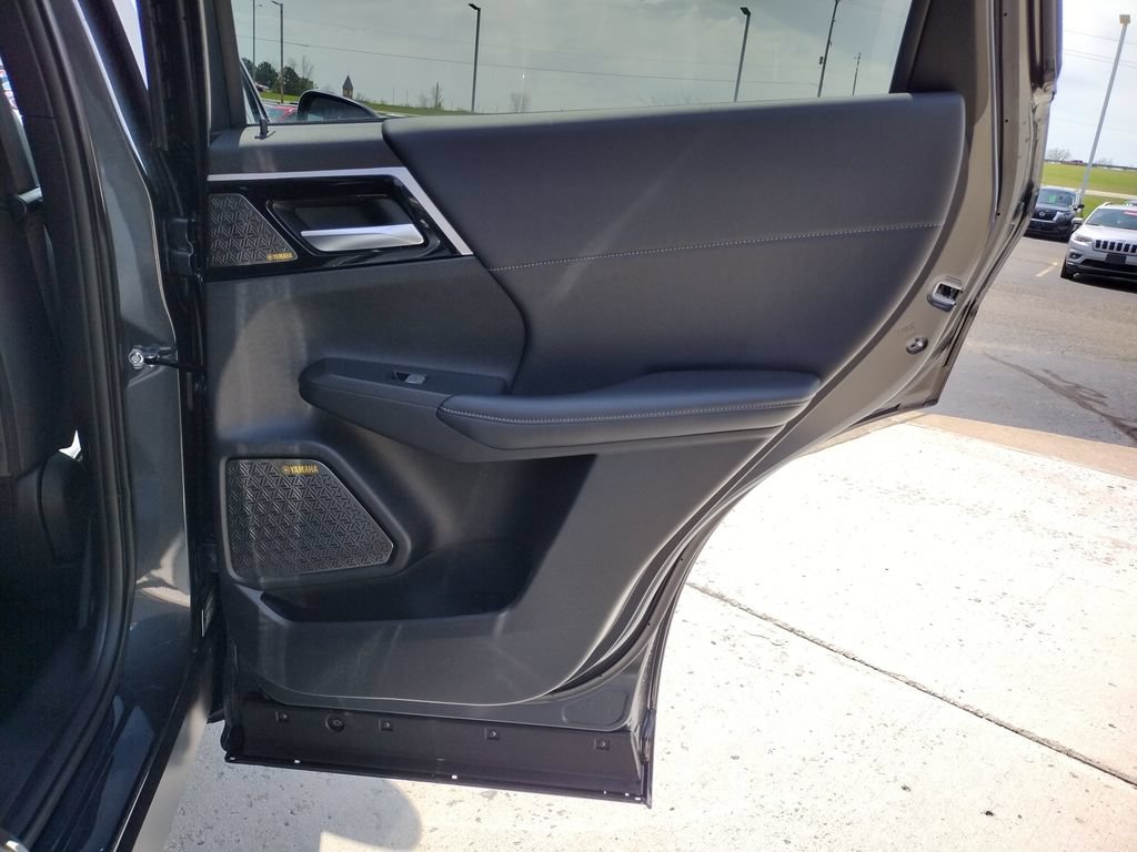 New 2026 Mitsubishi Outlander SE AWD/4WD image 33