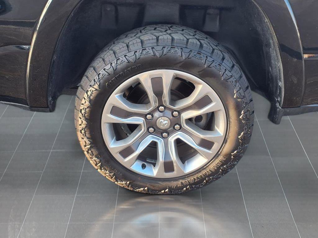 Used 2022 RAM 1500 Limited w/ Body Color Bumper Group image 18