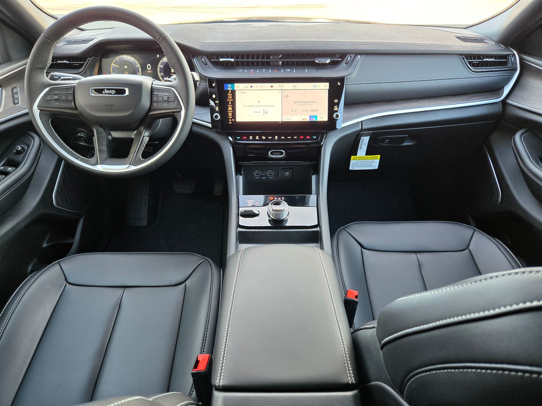 New 2026 Jeep Grand Cherokee Limited w/ Limited Altitude Package image 11