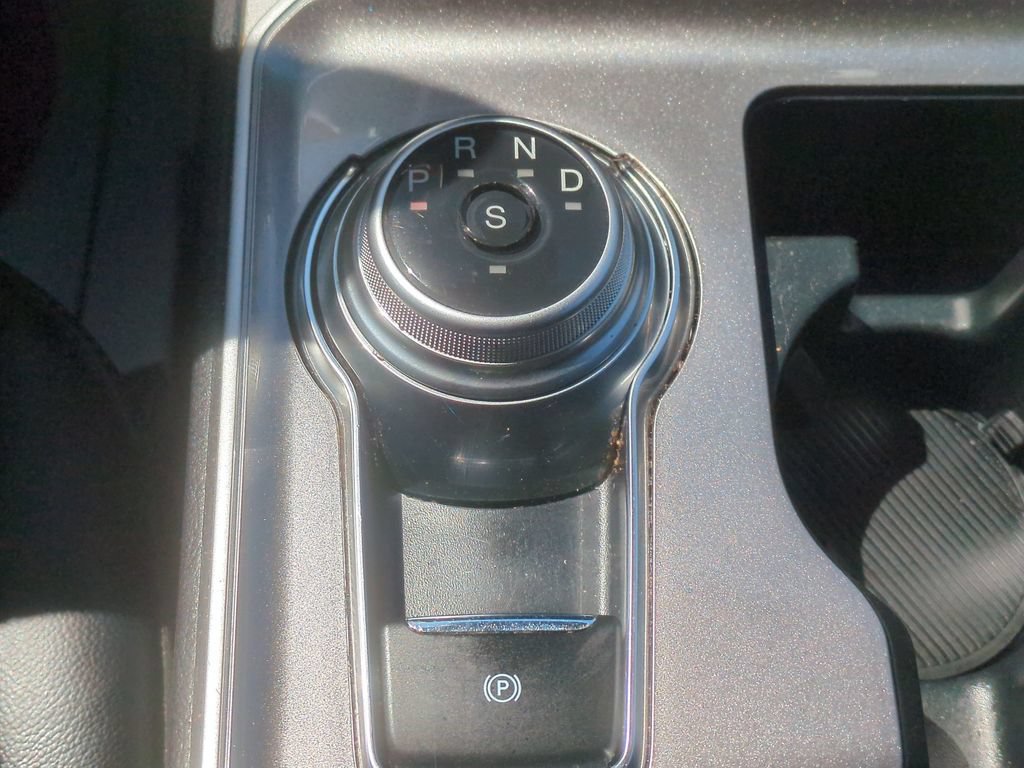 Used 2024 Ford Edge SEL AWD/4WD image 11