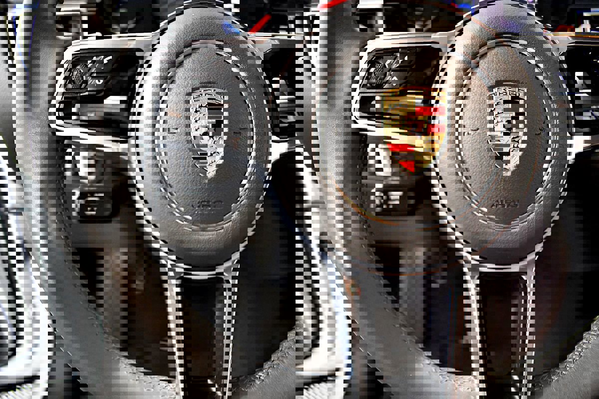 Used 2016 Porsche Macan S image 24