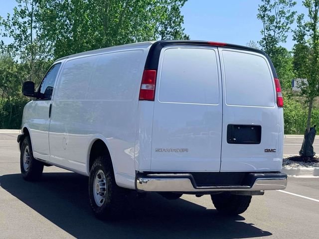 Used 2020 GMC Savana 3500 w/ Driver Convenience Package RWD image 7