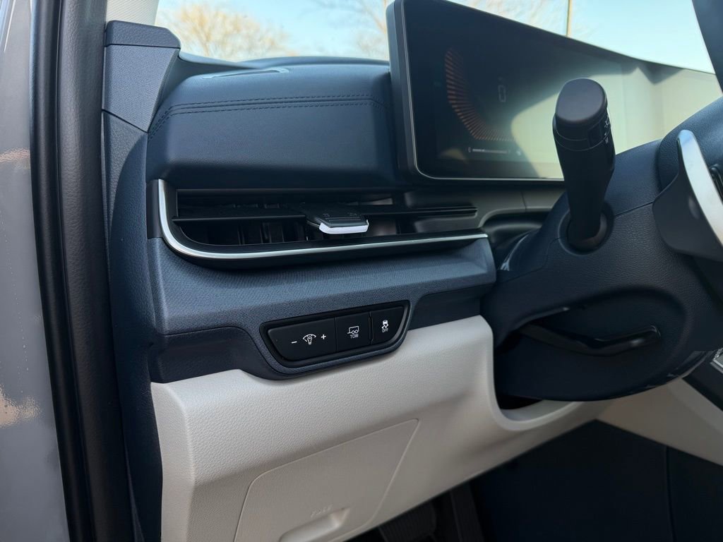 New 2026 Kia Carnival EX image 14