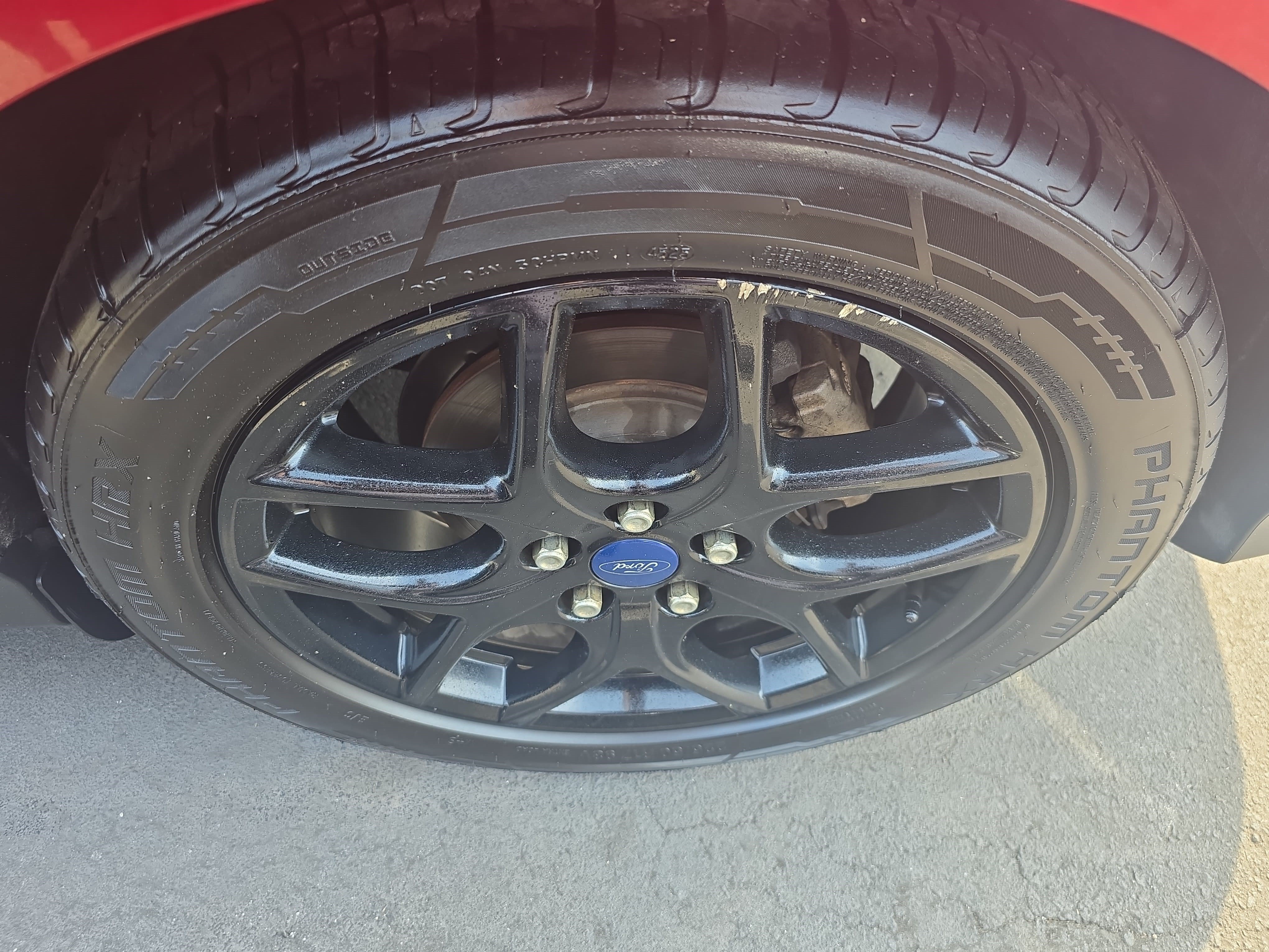 Used 2016 Ford Focus SE w/ Equipment Group 201A FWD image 32