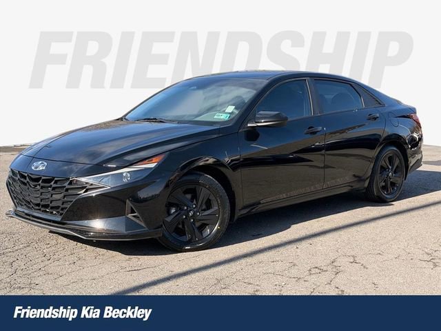 Used 2023 Hyundai Elantra SEL