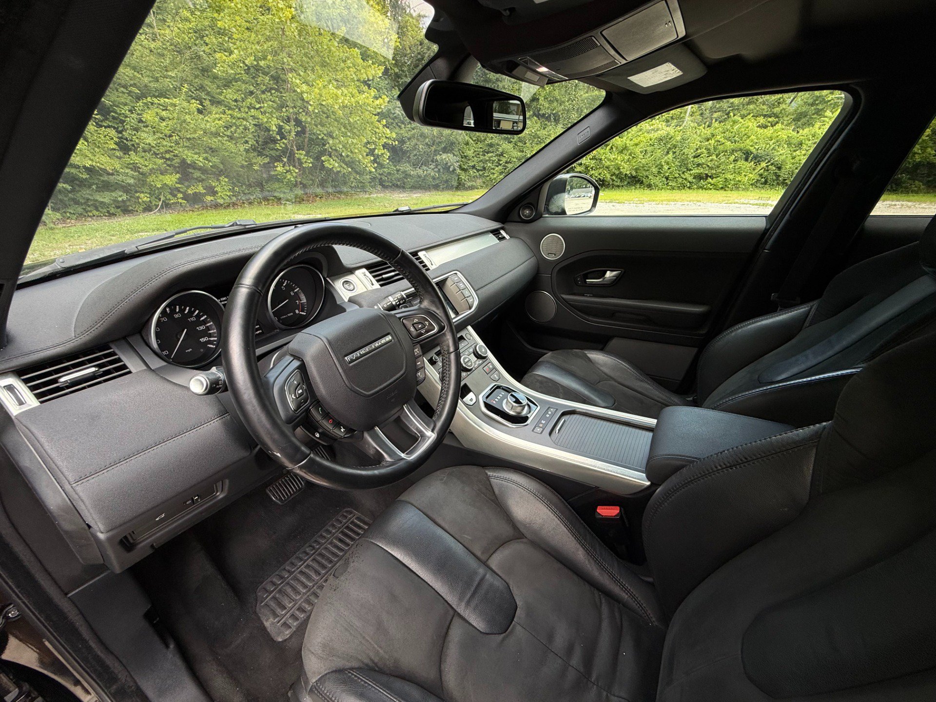 Used 2014 Land Rover Range Rover Evoque Pure AWD/4WD image 12