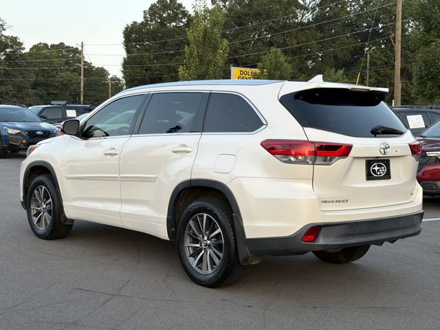 Used 2018 Toyota Highlander XLE FWD image 5
