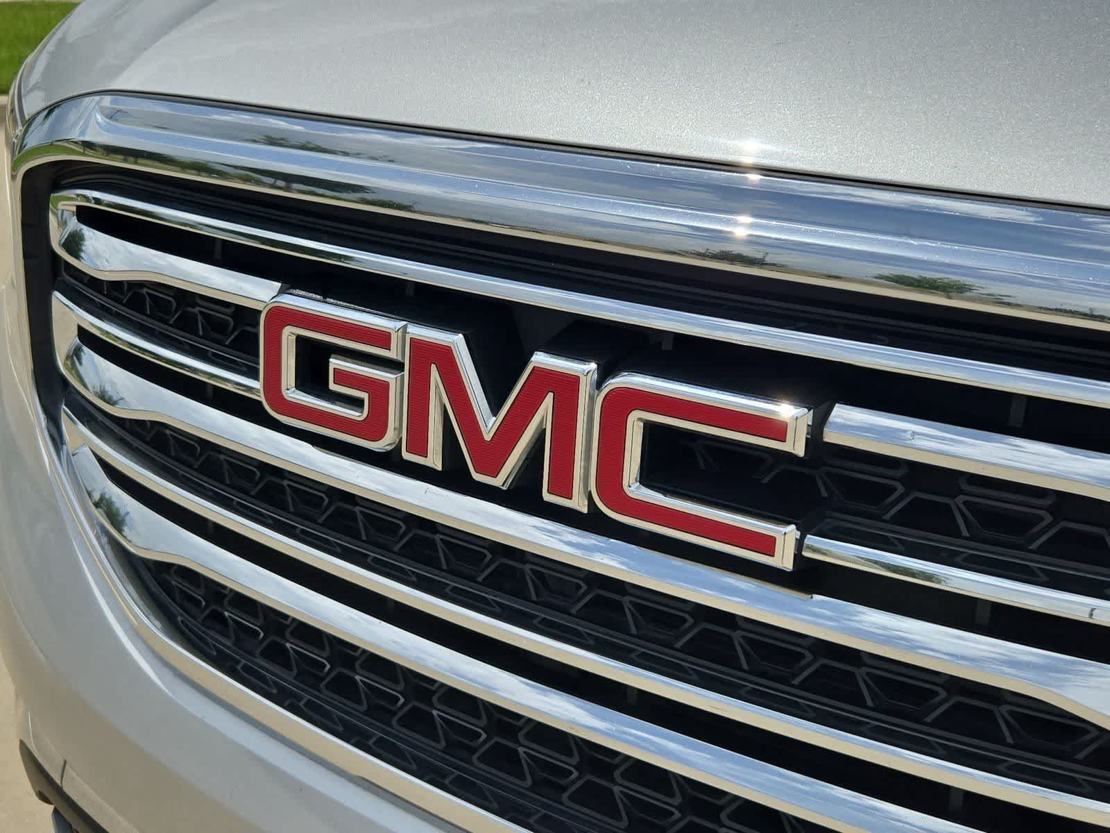 Used 2018 GMC Acadia SLT FWD image 11