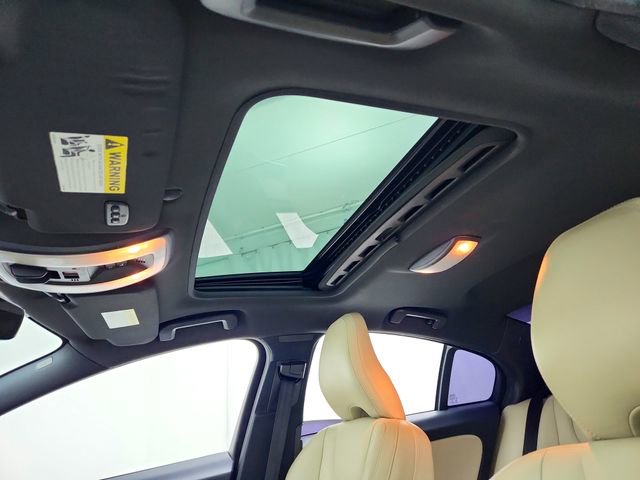 Used 2016 Volvo S60 T5 Premier w/ Convenience Package image 18