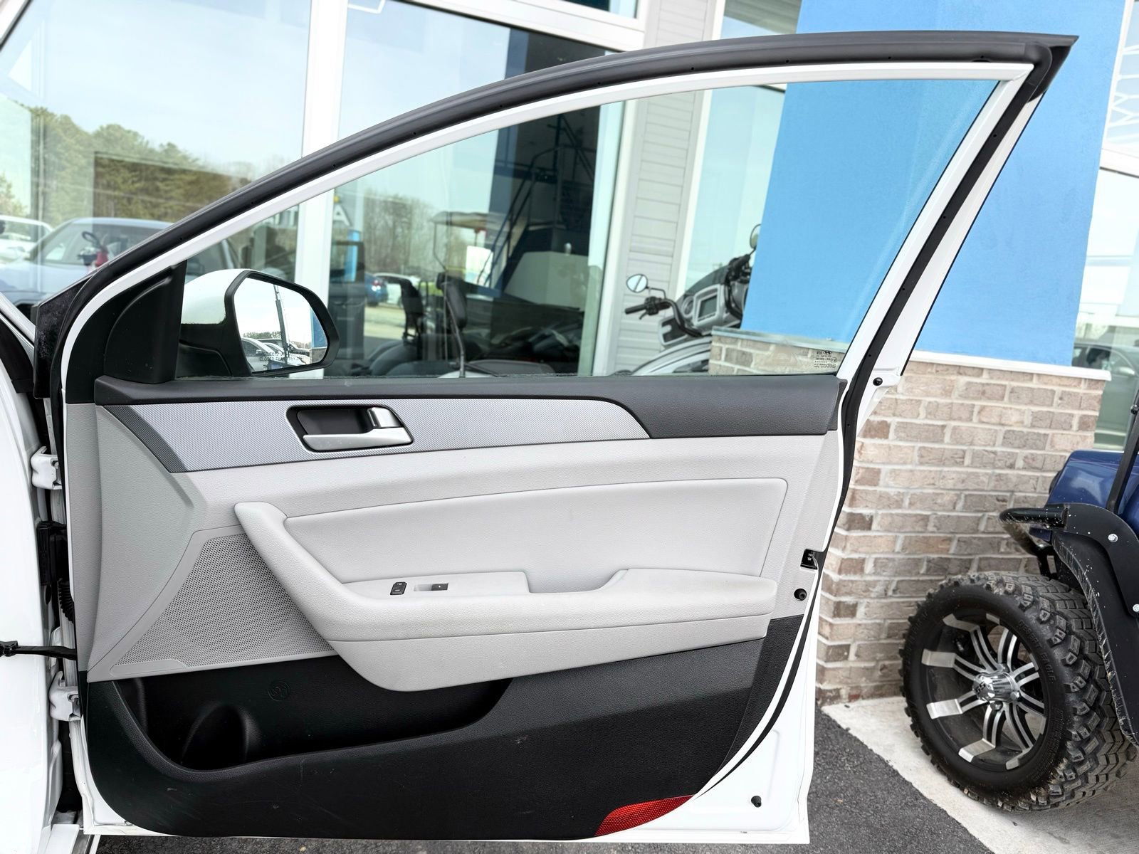 Used 2016 Hyundai Sonata SE image 21