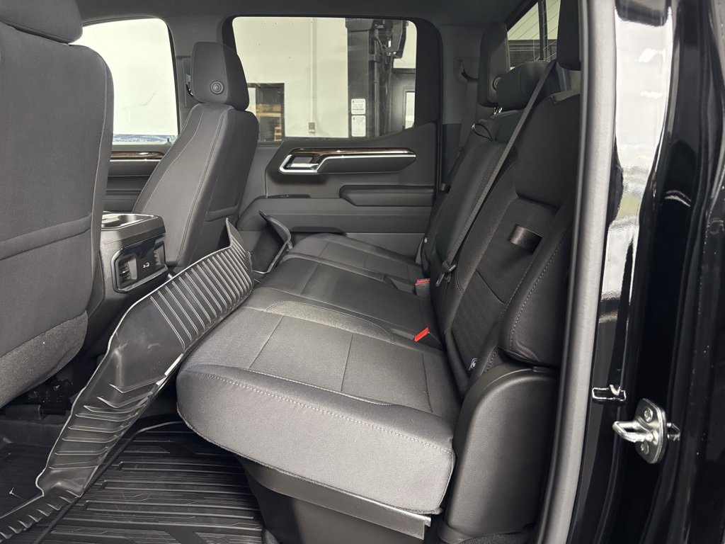 New 2026 GMC Sierra 1500 Elevation image 28