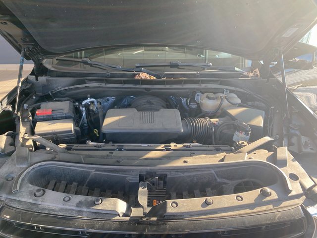 Used 2023 GMC Yukon SLE w/ Gmc Pro Safety Plus Package image 27