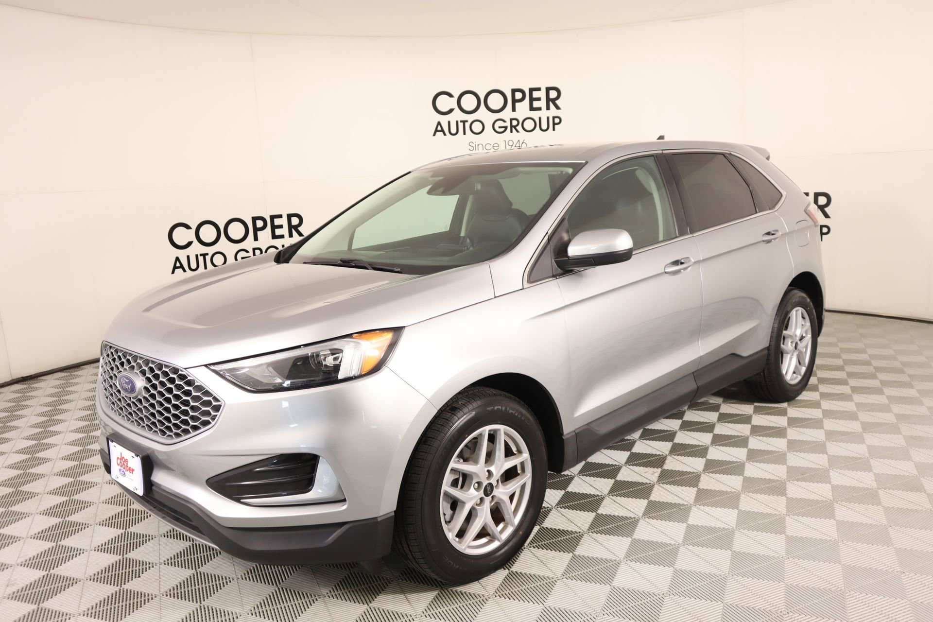 Used 2023 Ford Edge SEL image 10