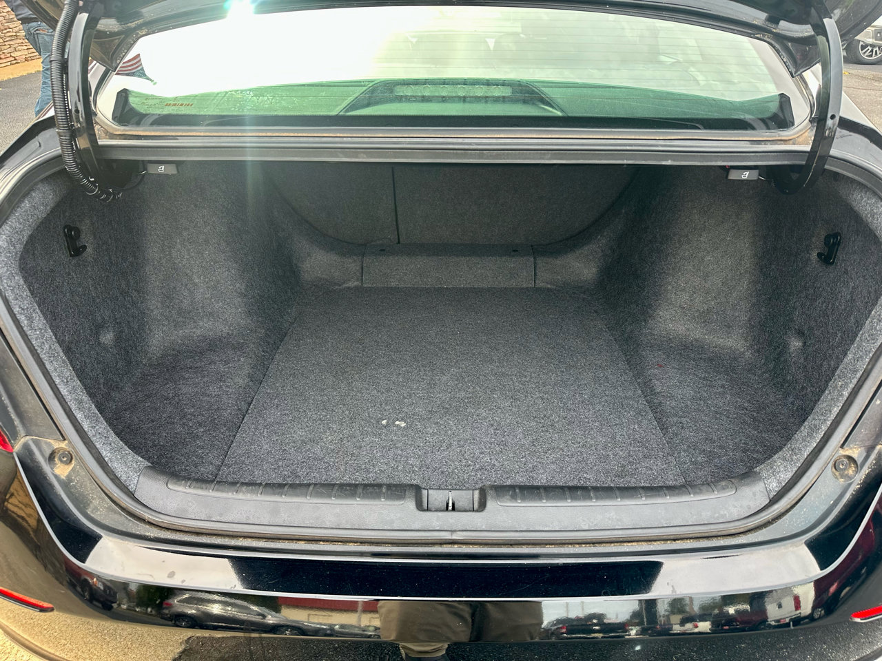 Used 2019 Honda Accord Sport image 7