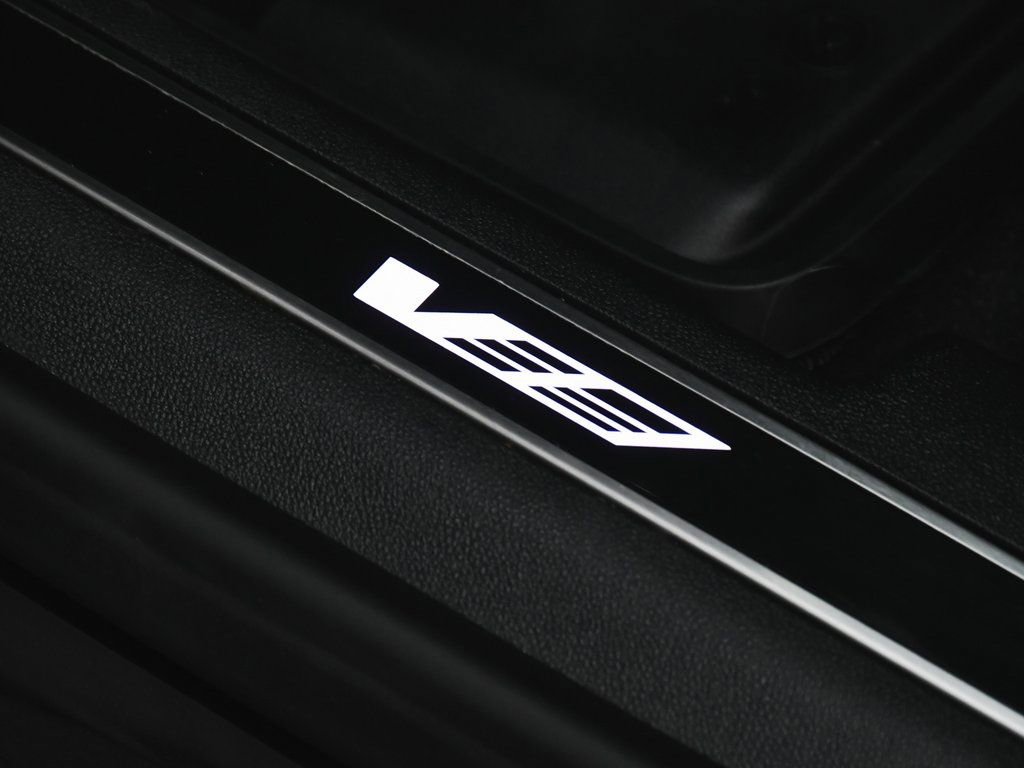 Used 2026 Cadillac Lyriq V image 13