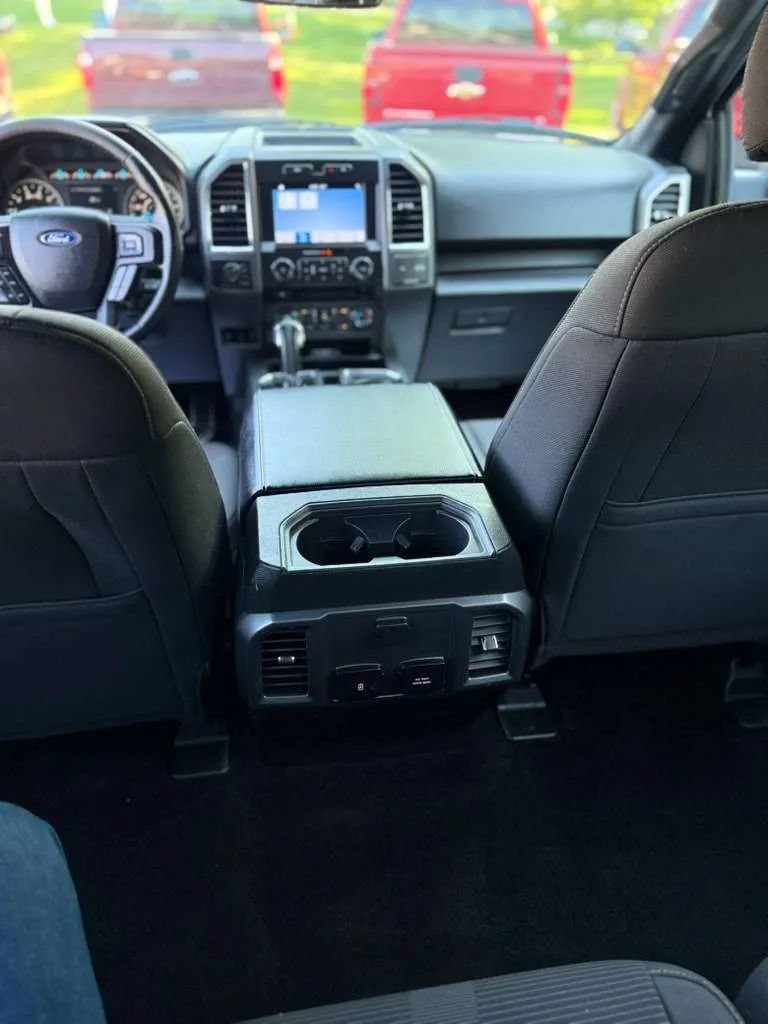 Used 2017 Ford F150 XLT w/ Equipment Group 302A Luxury AWD/4WD image 16