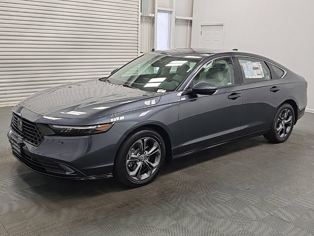 New 2026 Honda Accord EX-L image 4