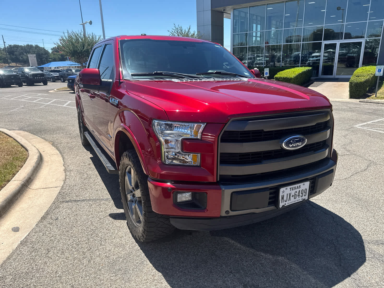 Used 2015 Ford F150 Lariat RWD image 6
