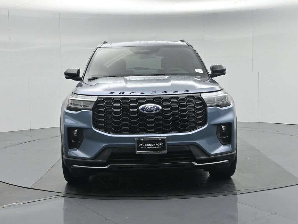 New 2026 Ford Explorer ST-Line w/ ST-Line Street Pack RWD image 24