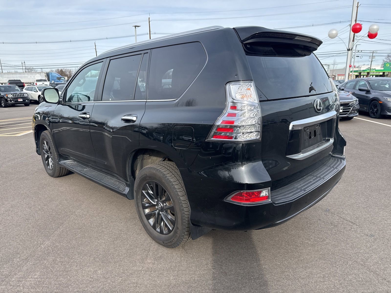 Used 2023 Lexus GX 460 Premium image 5