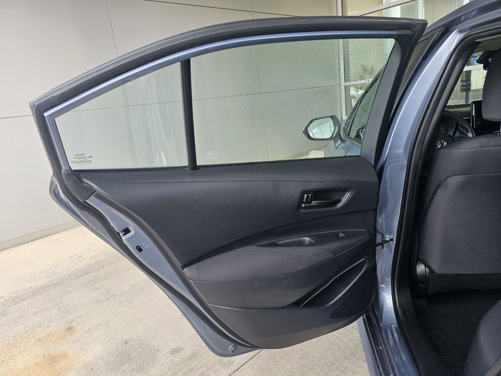 Used 2023 Toyota Corolla LE image 16