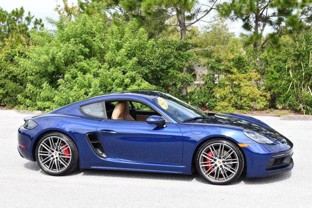 Used 2022 Porsche 718 Cayman GTS RWD image 36