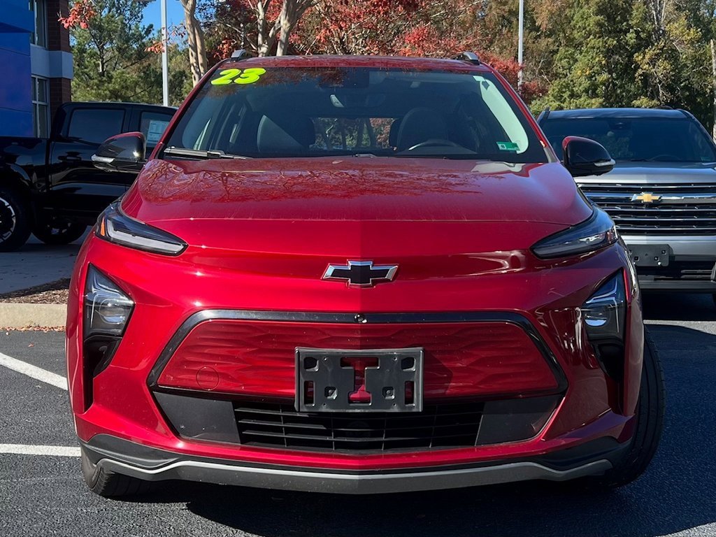 Used 2023 Chevrolet Bolt EUV Premier w/ Sun & Sound Package image 3