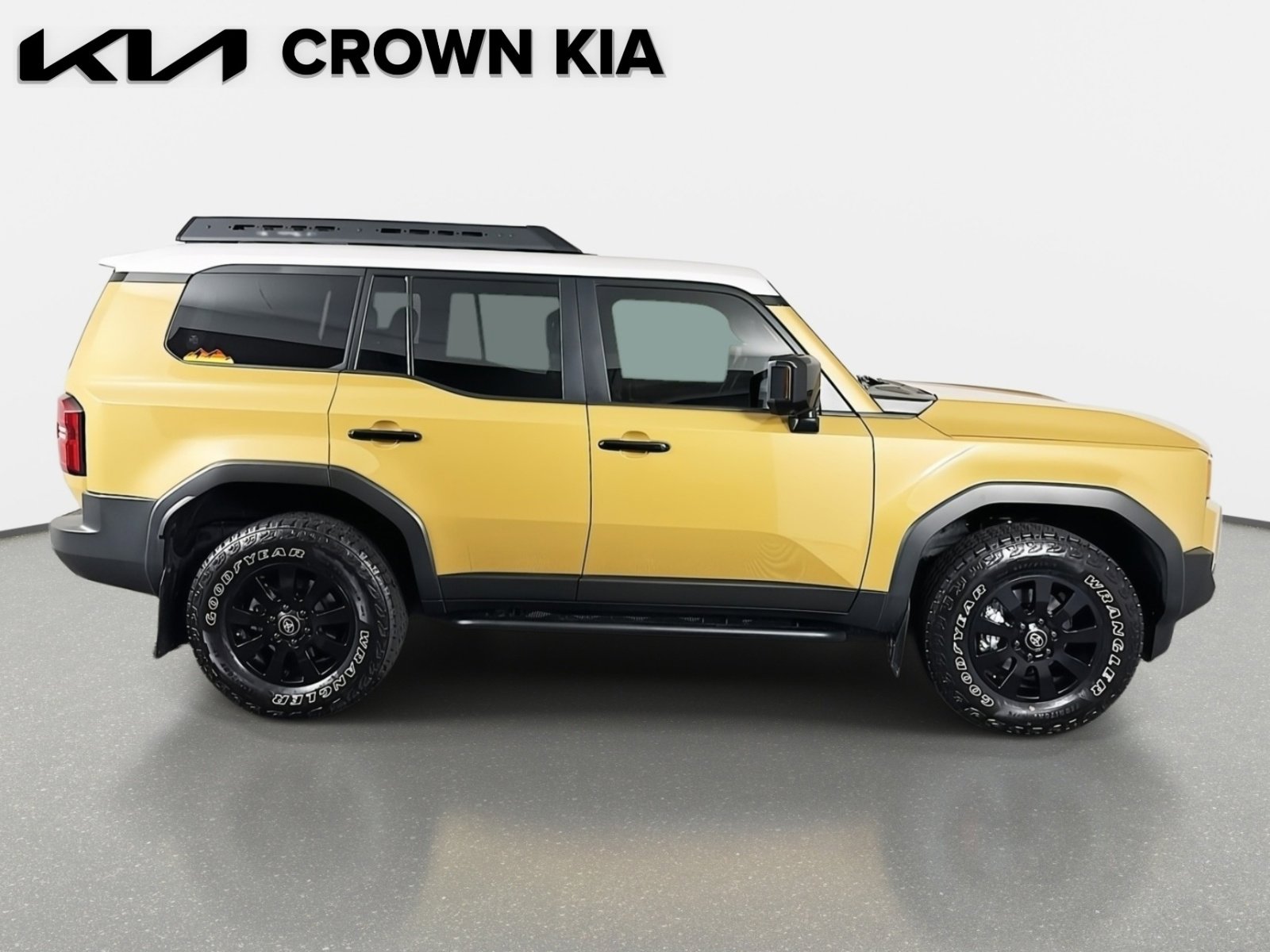 Used 2024 Toyota Land Cruiser image 5