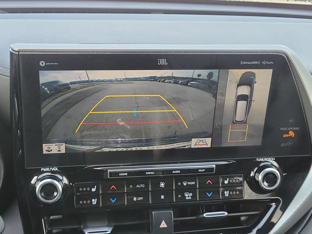 Used 2021 Toyota Highlander Platinum FWD image 20