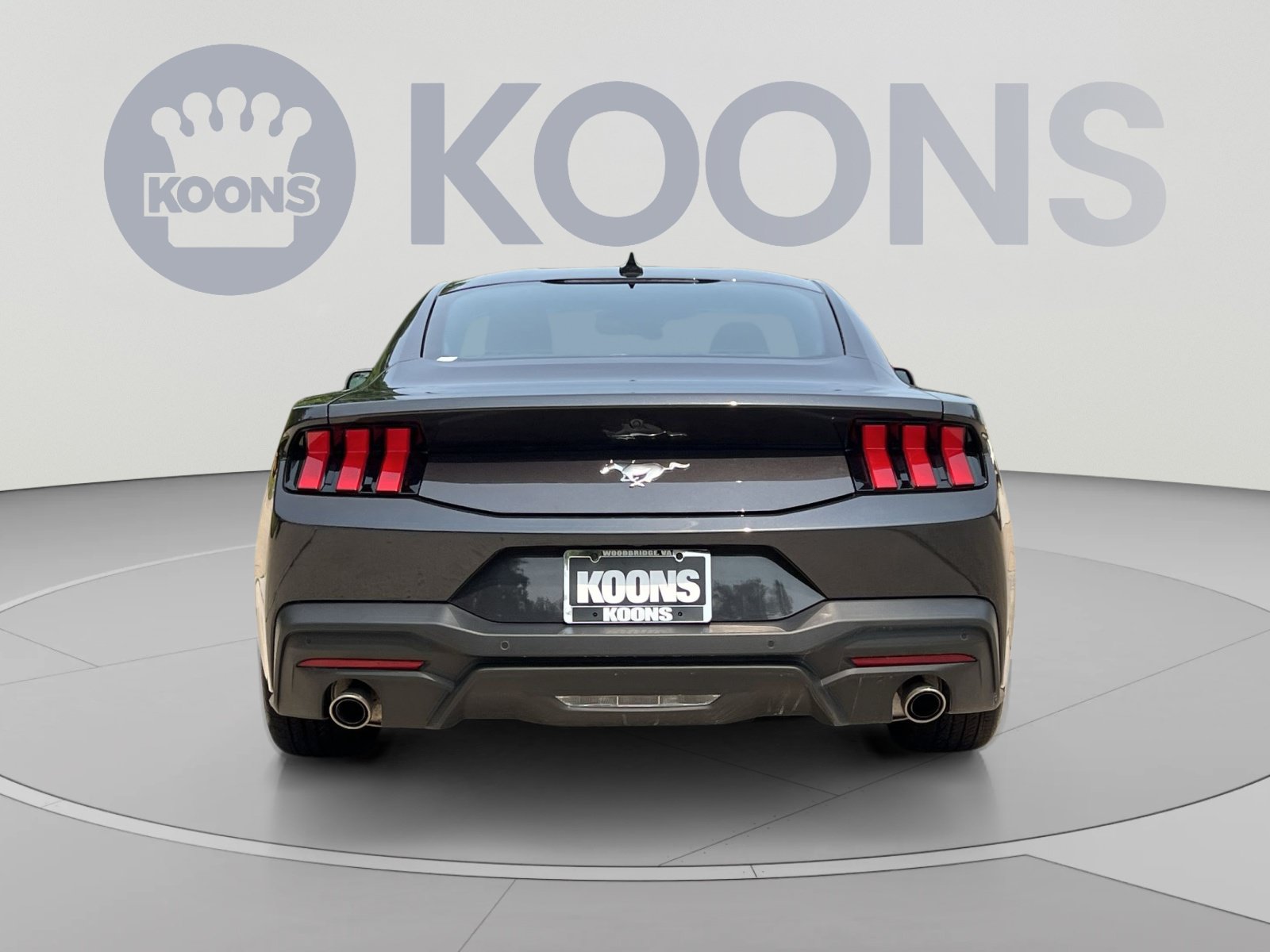 Used 2024 Ford Mustang Coupe RWD image 5