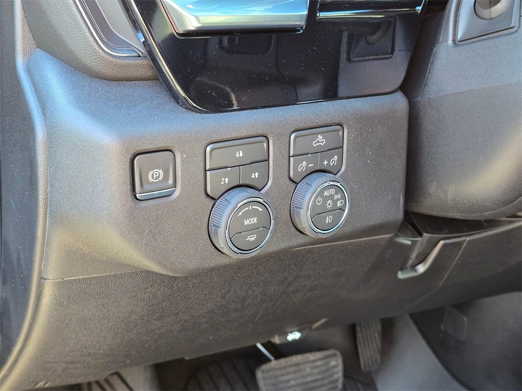 New 2026 Chevrolet Silverado 2500 LT image 26