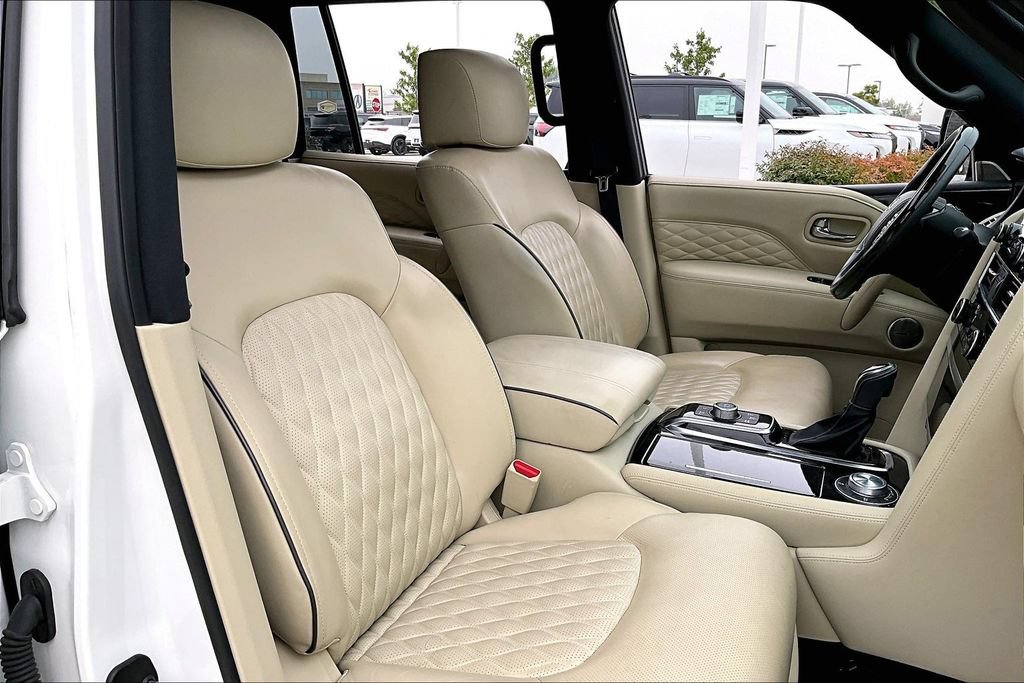 Certified 2023 INFINITI QX80 Sensory w/ Cargo Package AWD/4WD image 28