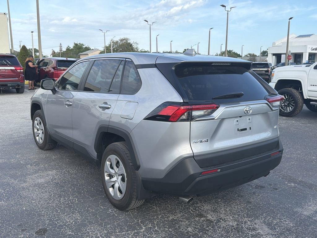 Used 2024 Toyota RAV4 LE image 6