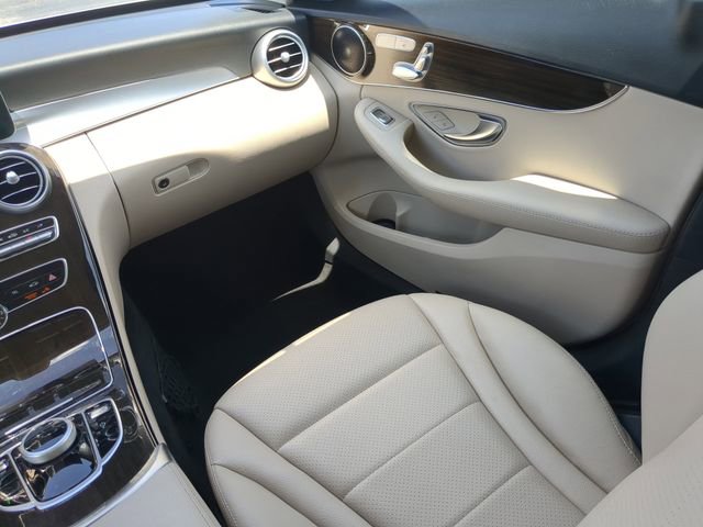 Used 2019 Mercedes-Benz C 300 Sedan image 19