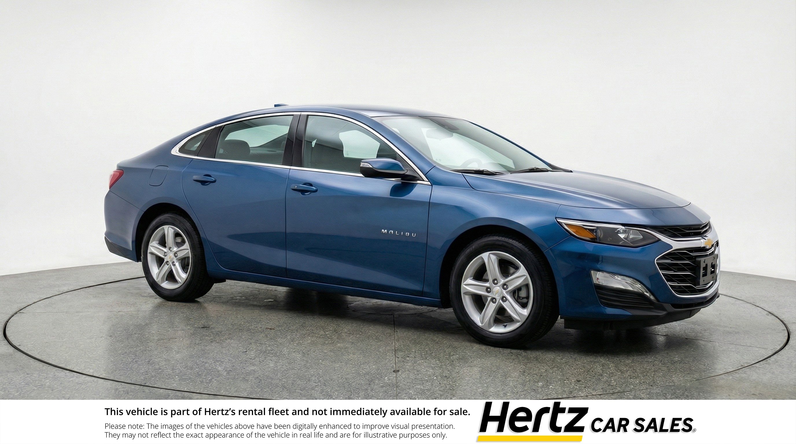 Used 2024 Chevrolet Malibu LT image 1
