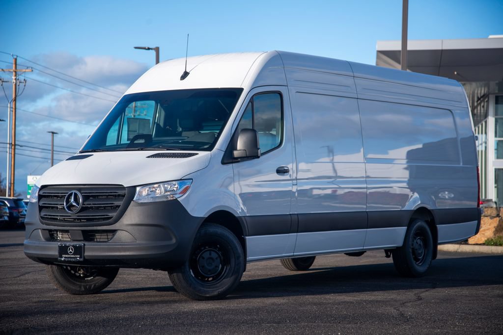 New 2026 Mercedes-Benz Sprinter 2500 360° Tour