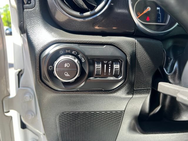 Used 2022 Jeep Gladiator Sport AWD/4WD image 20