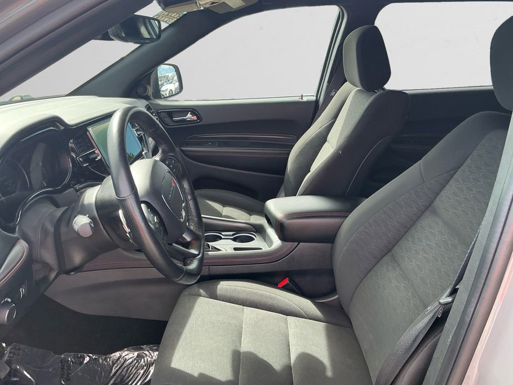 Used 2025 Dodge Durango GT image 9