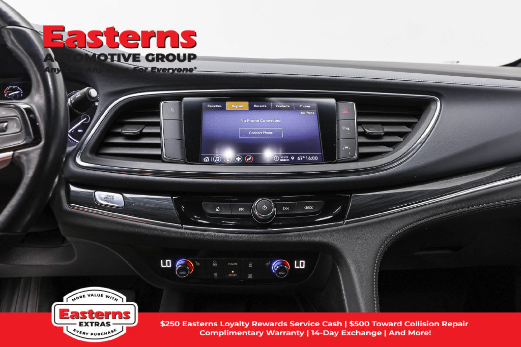 Used 2023 Buick Enclave Essence FWD image 13