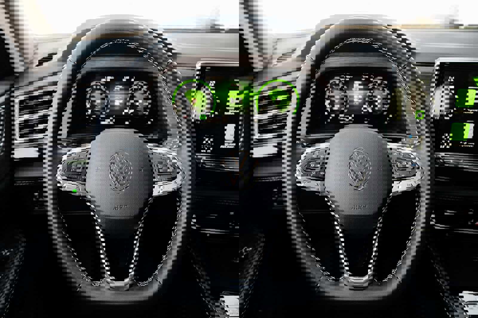 New 2026 Volkswagen Atlas SEL image 6