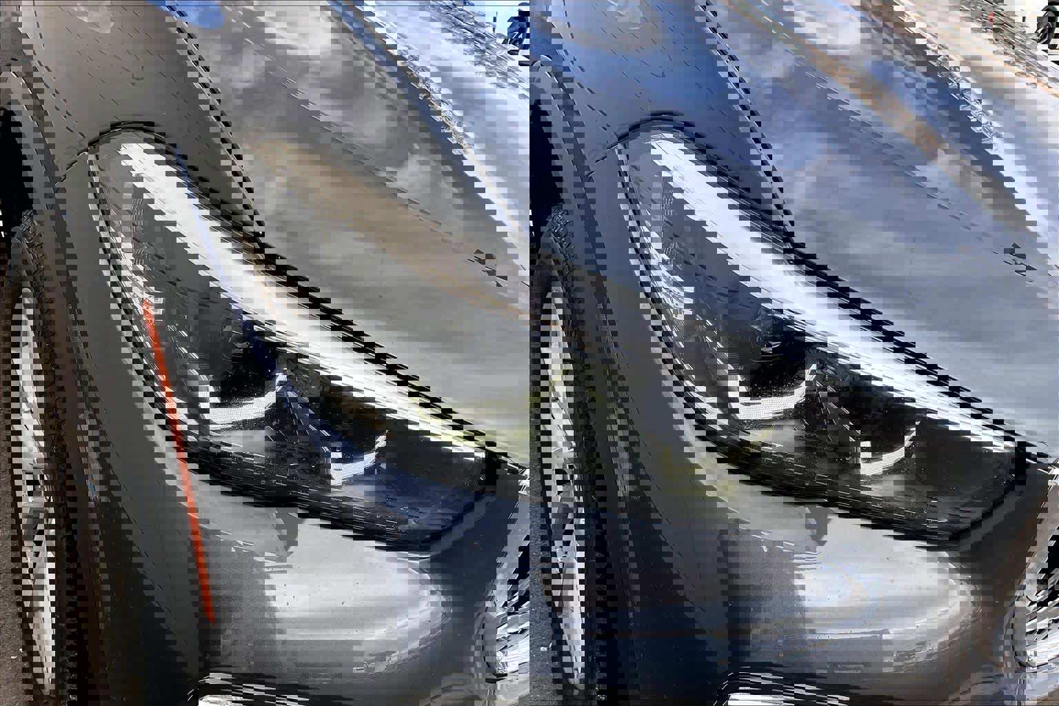 Used 2019 BMW X5 xDrive40i w/ Premium Package 2 image 28