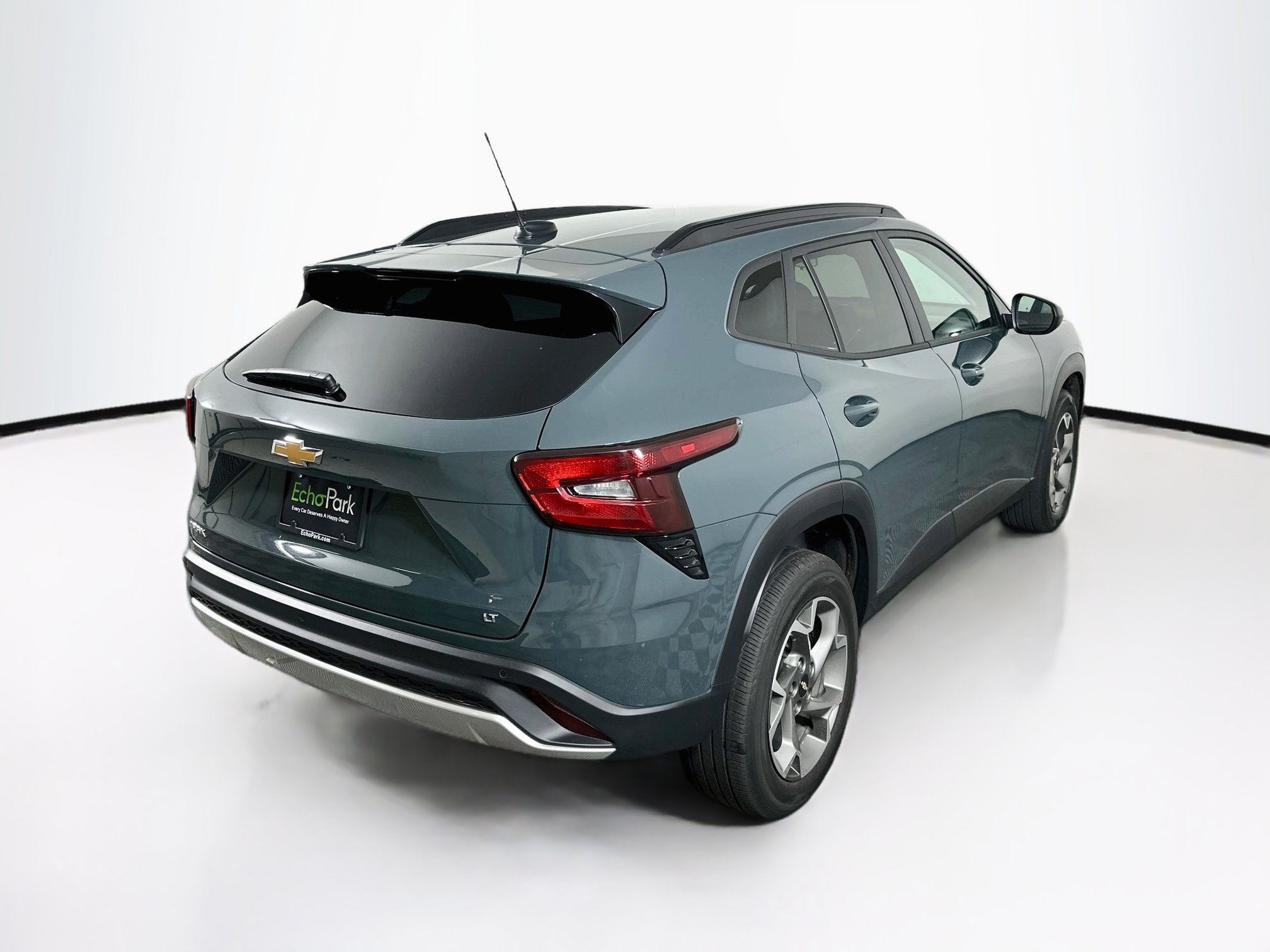 Used 2026 Chevrolet Trax LT w/ Driver Confidence Package FWD image 9