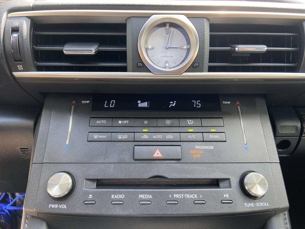 Used 2015 Lexus RC 350 w/ Navigation System Package RWD image 24