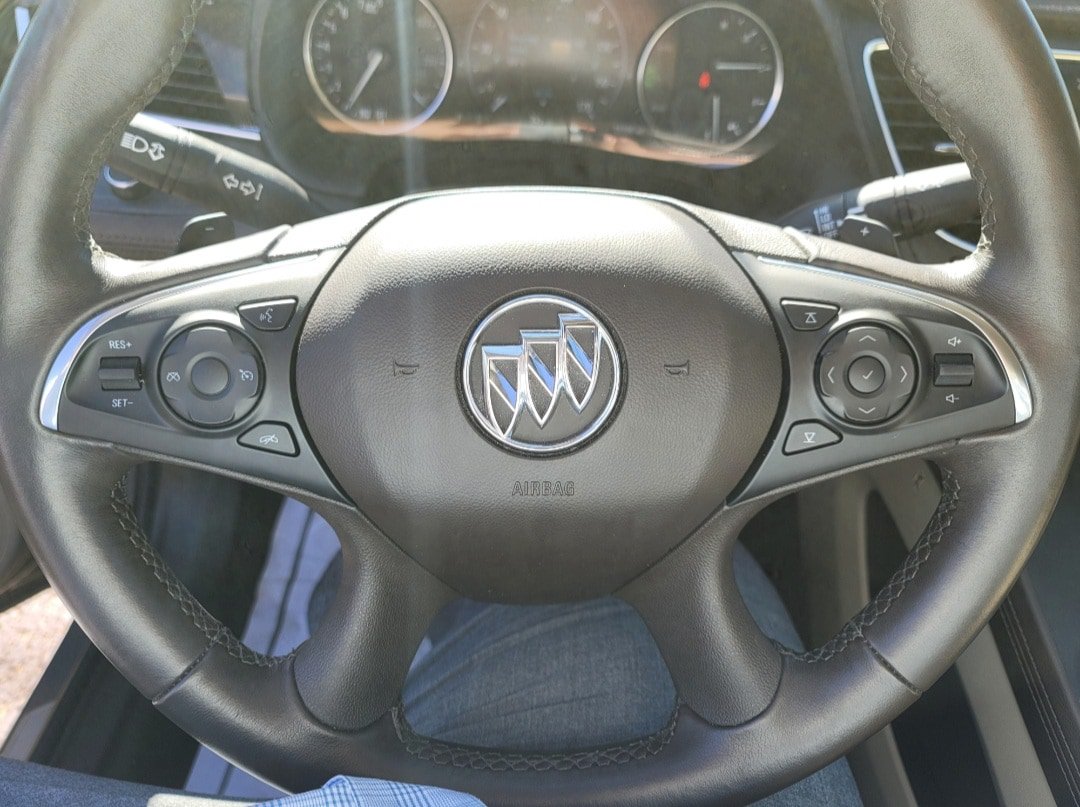 Used 2018 Buick LaCrosse Essence w/ Sights and Sounds Package FWD image 6