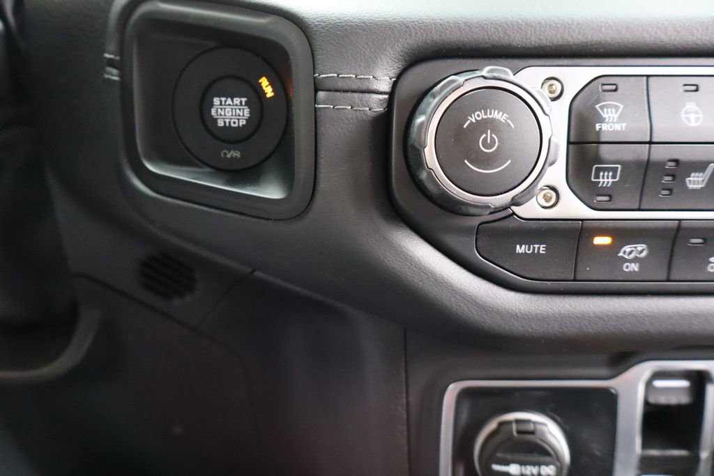 Used 2025 Jeep Wrangler Unlimited Rubicon 392 image 30