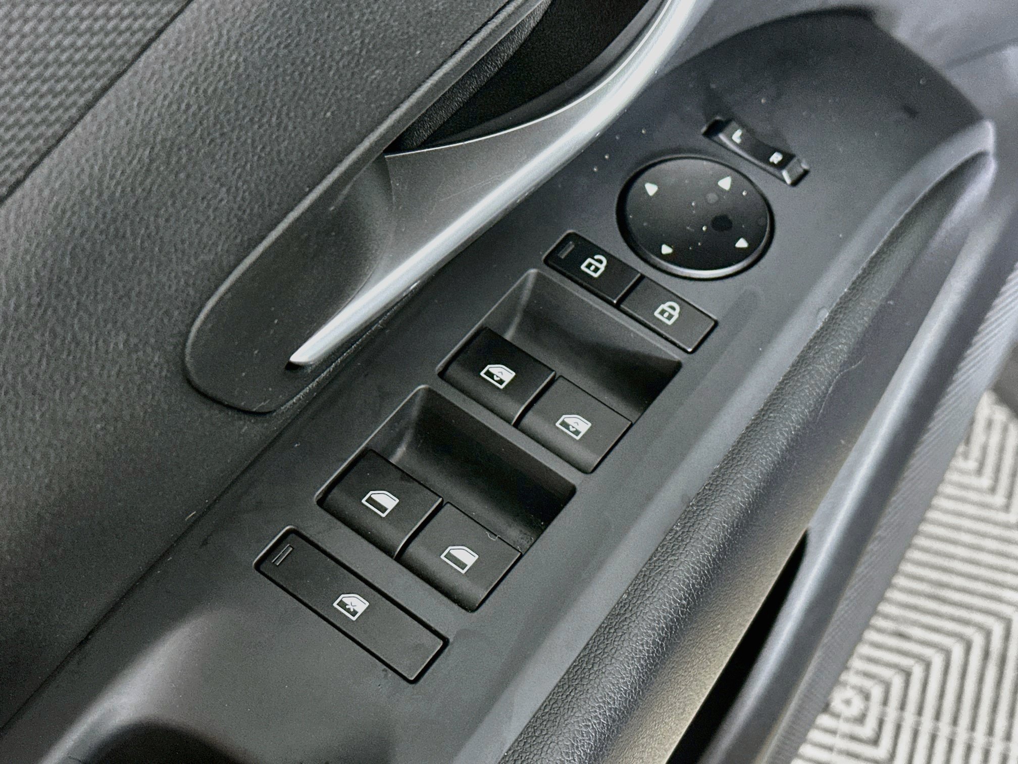 Certified 2025 Hyundai Tucson SEL AWD/4WD image 17