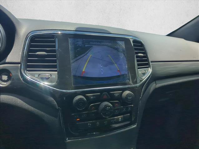 Used 2021 Jeep Grand Cherokee Laredo X AWD/4WD image 10
