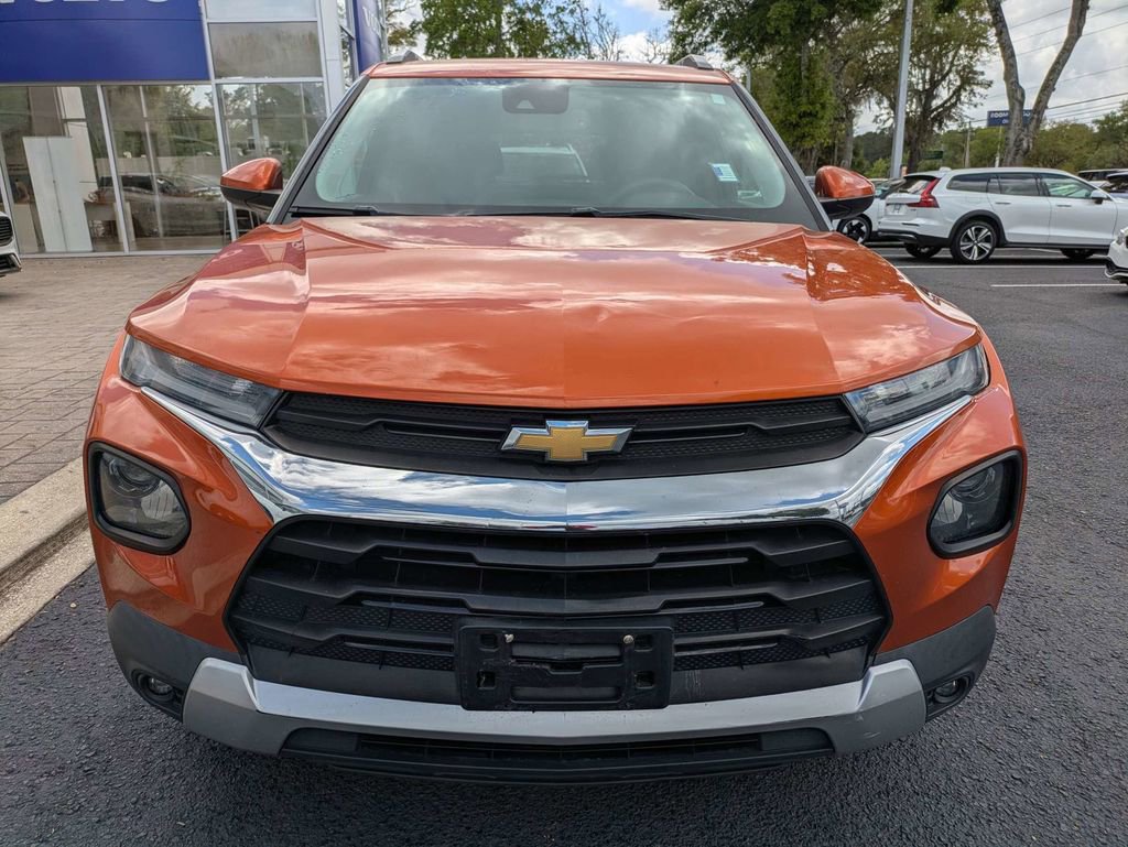 Used 2022 Chevrolet TrailBlazer LT w/ Convenience Package AWD/4WD image 9