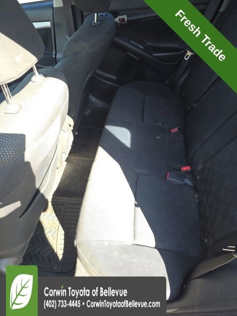 Used 2009 Pontiac Vibe w/ Preferred Package FWD image 15